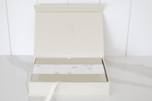Custom curated gift box for new mothers